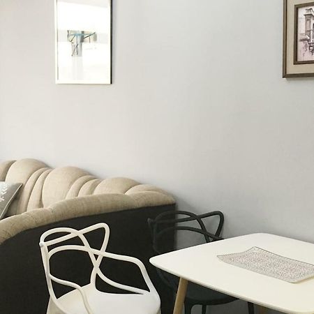 Sunny Apartment Ortachala Тбілісі Екстер'єр фото